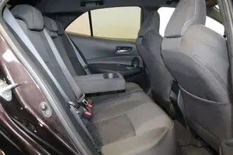 Toyota Corolla, 1.2, 85 kW, бензин, механическая, передний привод
