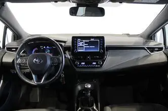 Toyota Corolla, 1.2, 85 kW, бензин, механическая, передний привод