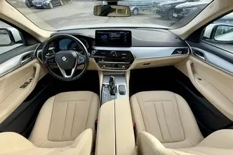 BMW 530, 2.0, 135 kW, pistikhübriid, automaat, nelikvedu