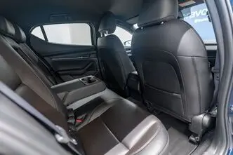 Mazda 3, 2.0, 90 kW, гибрид, автомат, передний привод