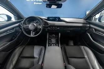 Mazda 3, 2.0, 90 kW, гибрид, автомат, передний привод