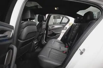 BMW 530, 2.0, 185 kW, bensiin, automaat, tagavedu
