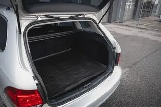 Volkswagen Golf, 1.4, 90 kW, bensiin, automaat, esivedu