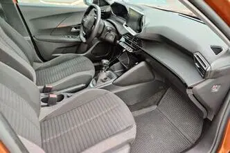 Peugeot 2008, 1.2, 74 kW, бензин, механическая, передний привод