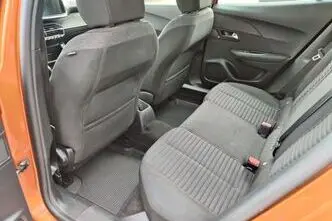 Peugeot 2008, 1.2, 74 kW, бензин, механическая, передний привод