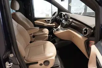 Mercedes-Benz V 200, 2.1, 120 kW, diisel, automaat, nelikvedu