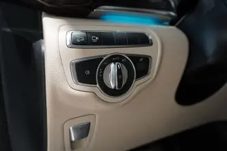 Mercedes-Benz V 200, 2.1, 120 kW, diisel, automaat, nelikvedu