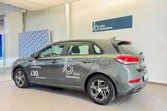 Hyundai i30, 1.0, 88.3 kW, бензин, автомат, передний привод