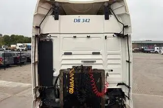 MAN TGX 26.480 6x2, 12.4, 353 kW, diisel, automaat, tagavedu