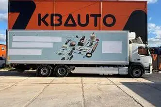 Volvo FM 330 6x2*4, 243 kW, diisel, automaat