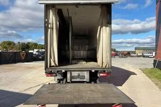Volvo FM 330 6x2*4, 243 kW, diisel, automaat