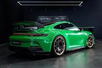 Porsche 911, 4.0, 375 kW, petrol, automatic, rear-wheel drive