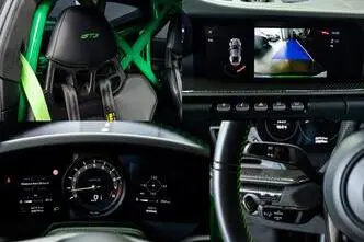 Porsche 911, 4.0, 375 kW, petrol, automatic, rear-wheel drive