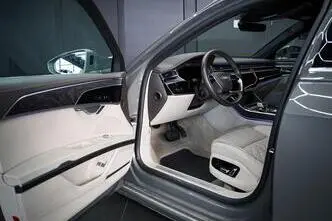 Audi A8, 3.0, 250 kW, pistikhübriid, automaat, nelikvedu