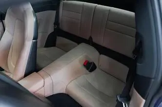 Porsche 911, 3.0, 331 kW, бензин, автомат, задний привод
