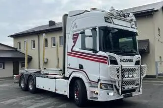 Scania R730, 537 kW, diesel, automatic