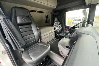 Scania R730, 537 kW, diesel, automatic