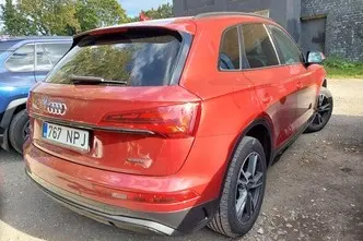 Audi Q5, 2.0, 195 kW, hybrid, automatic, four-wheel drive