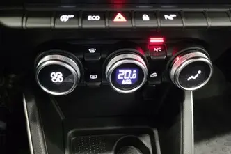 Dacia Duster, 1.3, 96 kW, бензин, механическая, передний привод