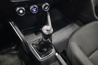 Dacia Duster, 1.3, 96 kW, бензин, механическая, передний привод