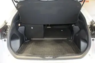 Toyota Yaris Cross, 1.5, 68 kW, hybrid, automatic, front-wheel drive