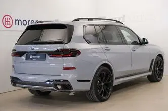 BMW X7, 3.0, 250 kW, hybrid, automatic, four-wheel drive