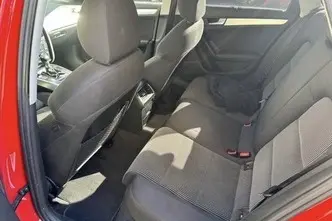 Audi A4, 118 kW, bensiin, manuaal, nelikvedu