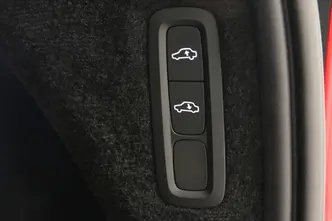 Volvo XC90, 2.0, 335 kW, plug-in hybrid, automatic, four-wheel drive