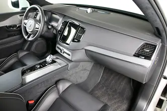 Volvo XC90, 2.0, 335 kW, plug-in hybrid, automatic, four-wheel drive