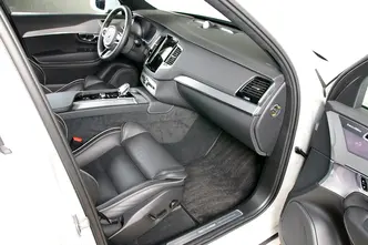 Volvo XC90, 2.0, 335 kW, plug-in hybrid, automatic, four-wheel drive