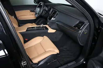 Volvo XC90, 2.0, 335 kW, plug-in hybrid, automatic, four-wheel drive