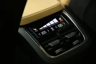 Volvo XC90, 2.0, 335 kW, plug-in hybrid, automatic, four-wheel drive