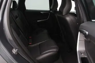 Volvo XC60, 2.0, 140 kW, diesel, automatic, front-wheel drive