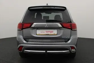 Mitsubishi Outlander, 2.0, 89 kW, plug-in hybrid, automatic, four-wheel drive