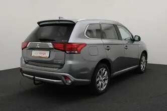 Mitsubishi Outlander, 2.0, 89 kW, plug-in hybrid, automatic, four-wheel drive