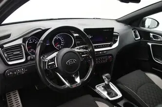 Kia cee'd / Ceed, 1.5, 118 kW, гибрид, автомат, передний привод