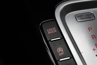 Kia cee'd / Ceed, 1.5, 118 kW, гибрид, автомат, передний привод