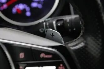 Kia cee'd / Ceed, 1.5, 118 kW, гибрид, автомат, передний привод