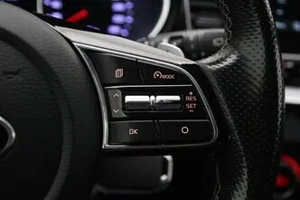 Kia cee'd / Ceed, 1.5, 118 kW, гибрид, автомат, передний привод