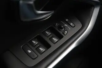 Volvo V40, 1.5, 112 kW, бензин, автомат, передний привод