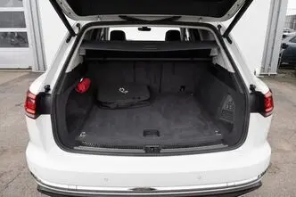 Volkswagen Touareg, 3.0, 250 kW, pistikhübriid, automaat