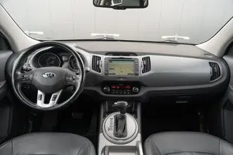 Kia Sportage, 2.0, 121 kW, petrol, automatic, front-wheel drive