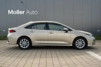 Toyota Corolla, 1.6, 97 kW, бензин, механическая