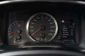 Toyota Corolla, 1.6, 97 kW, бензин, механическая