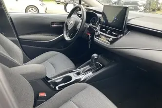 Toyota Corolla, 1.5, 92 kW, bensiin, automaat, esivedu