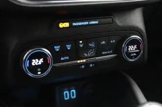 Ford Focus, 1.5, 88 kW, дизель, механическая, передний привод