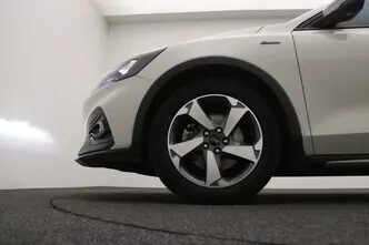 Ford Focus, 1.5, 88 kW, дизель, механическая, передний привод