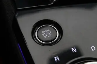 Kia Sportage, 1.6, 132 kW, hübriid, automaat, esivedu