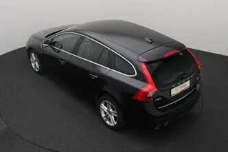 Volvo V60, 2.4, 162 kW, pistikhübriid, automaat, nelikvedu
