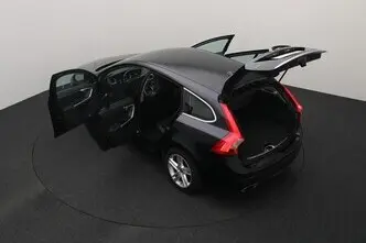 Volvo V60, 2.4, 162 kW, pistikhübriid, automaat, nelikvedu